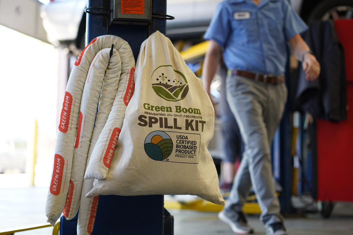 Green Boom Oil-Only Small Spill Kit - Dalton Safety 